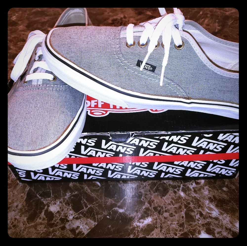 Vans Classic Dual Chambray Shoe